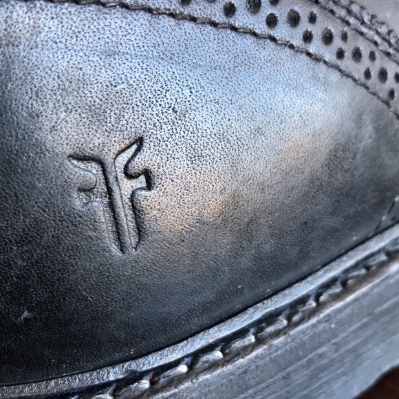 FRYE OXFORD WINGTIP STITCHED DRESS BOOTS SIZE 13 - Picture 6 of 11